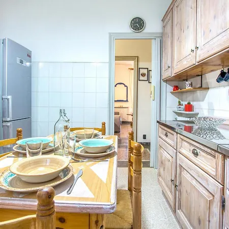 1 Bedroom In *